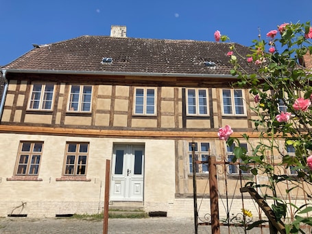 Exterior. Vacation apartment Fischerhaus Havelberg