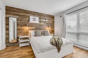 3 عدّة غرف نوم ومكواة/لوح كي وسرير سفر وواي فاي