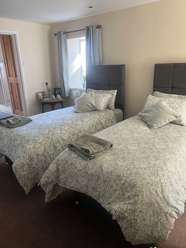 Free WiFi - The Olde Market Inn (Holsworthy)