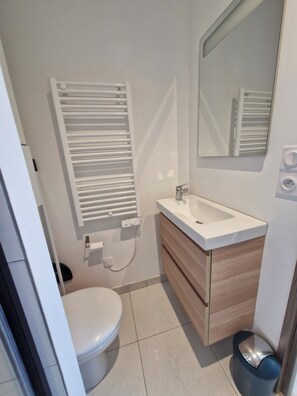 Handtücher, Toilettenpapier