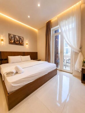 Ropa de cama hipoalergénica y minibar 