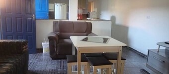 Simple house 5 km from the beach in Itanhaém – affordable and functional