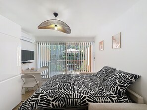 1 Schlafzimmer, Bügeleisen/Bügelbrett, kostenloses WLAN, Bettwäsche