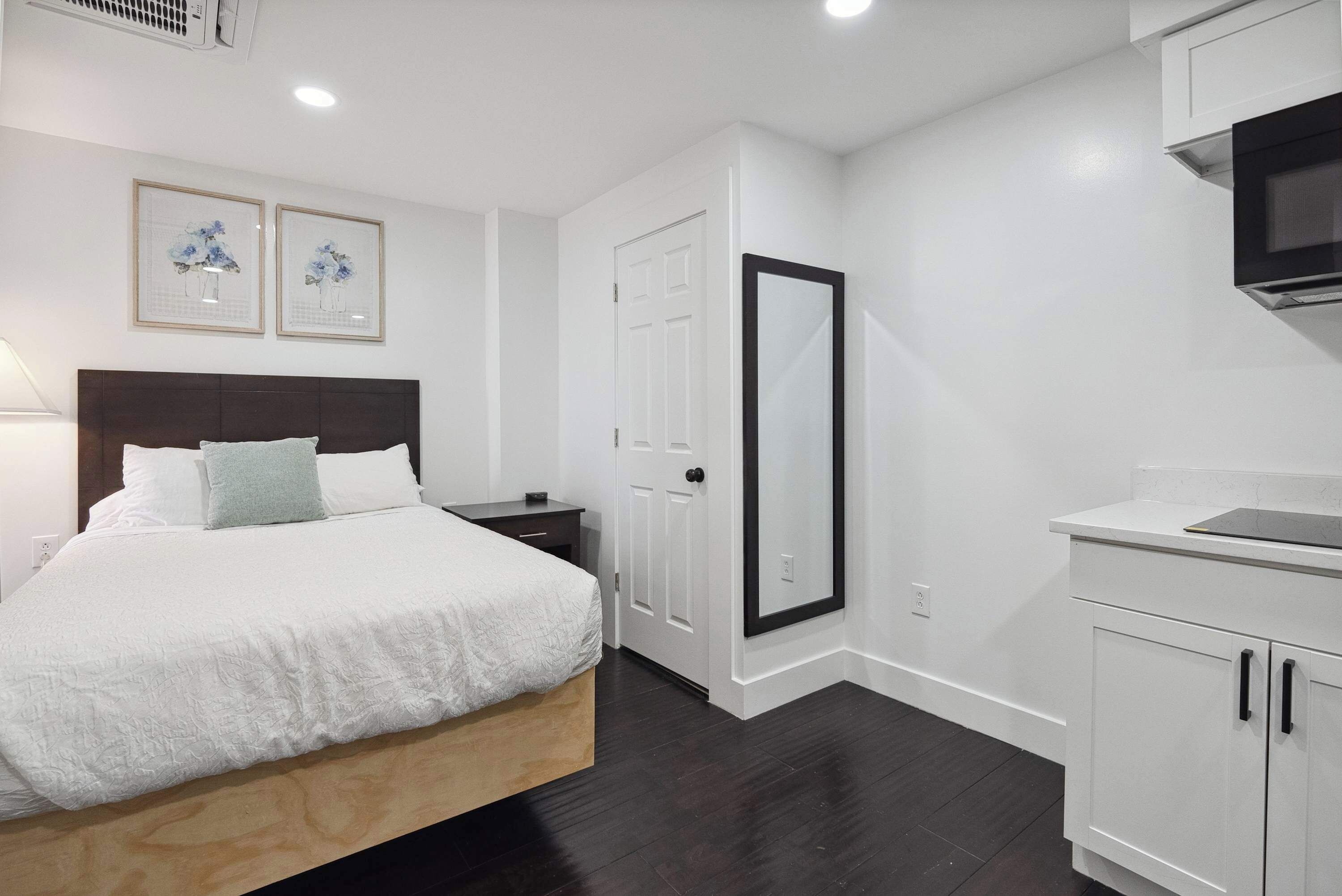 1 Schlafzimmer, Schreibtisch, Bügeleisen/Bügelbrett, WLAN