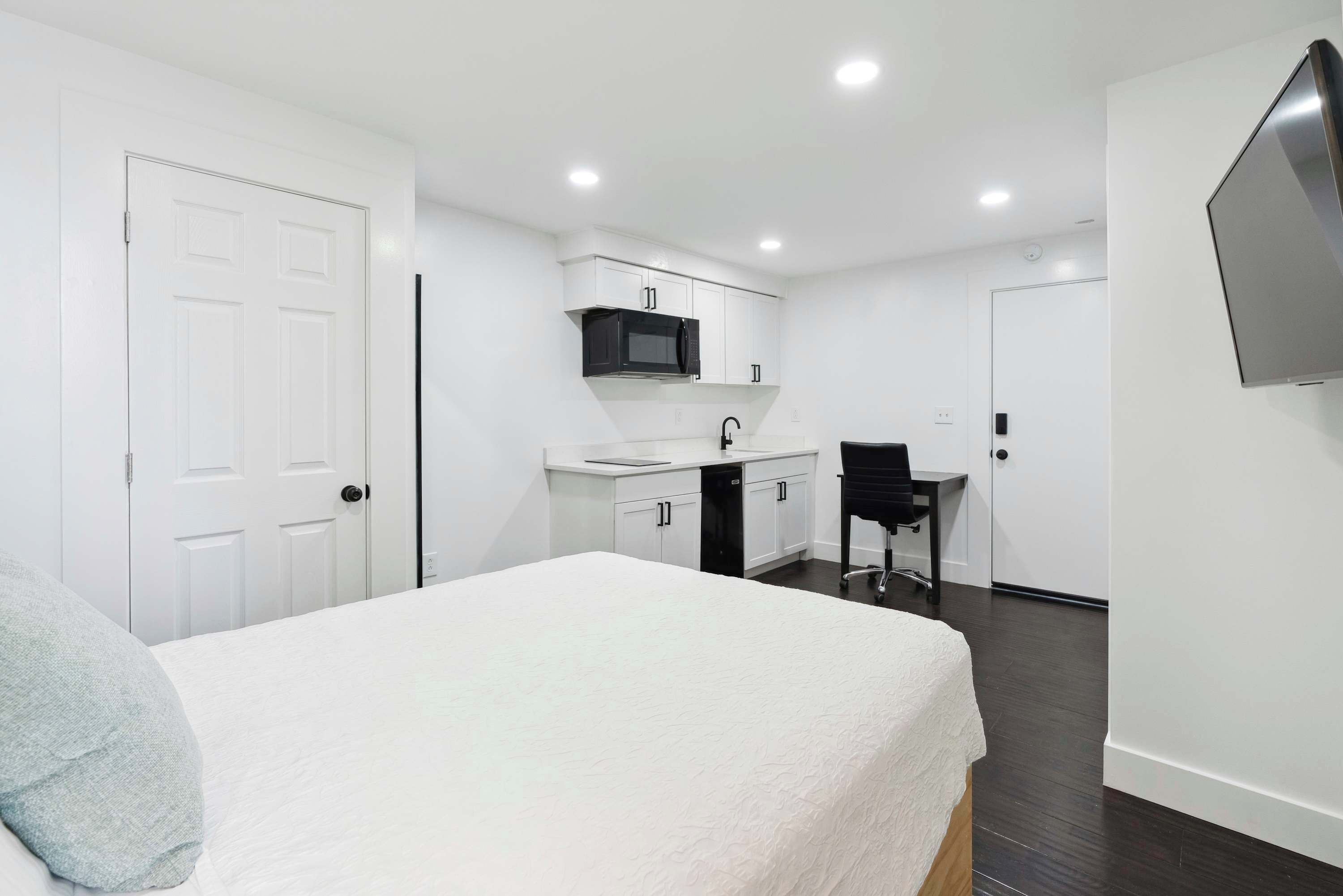 1 Schlafzimmer, Schreibtisch, Bügeleisen/Bügelbrett, WLAN