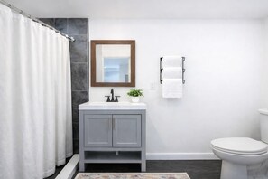 Douche, sèche-cheveux