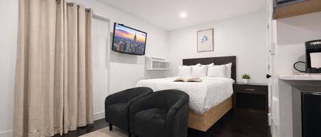 1 chambre, bureau, fer et planche à repasser, Wi-Fi