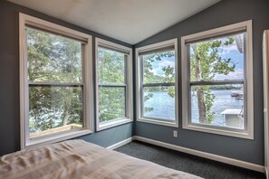 6 bedrooms, free WiFi, bed sheets