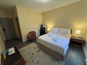 Single Room, 1 Queen Bed