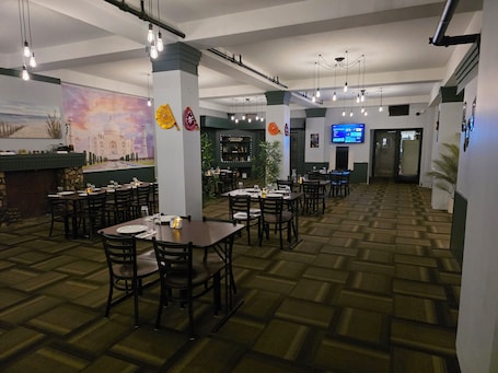 Restaurant. Kenricia Hotel