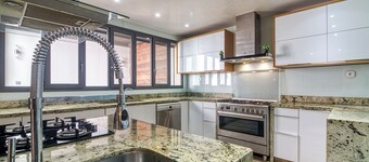 Holiday Luxe Villa – Small Private Pool