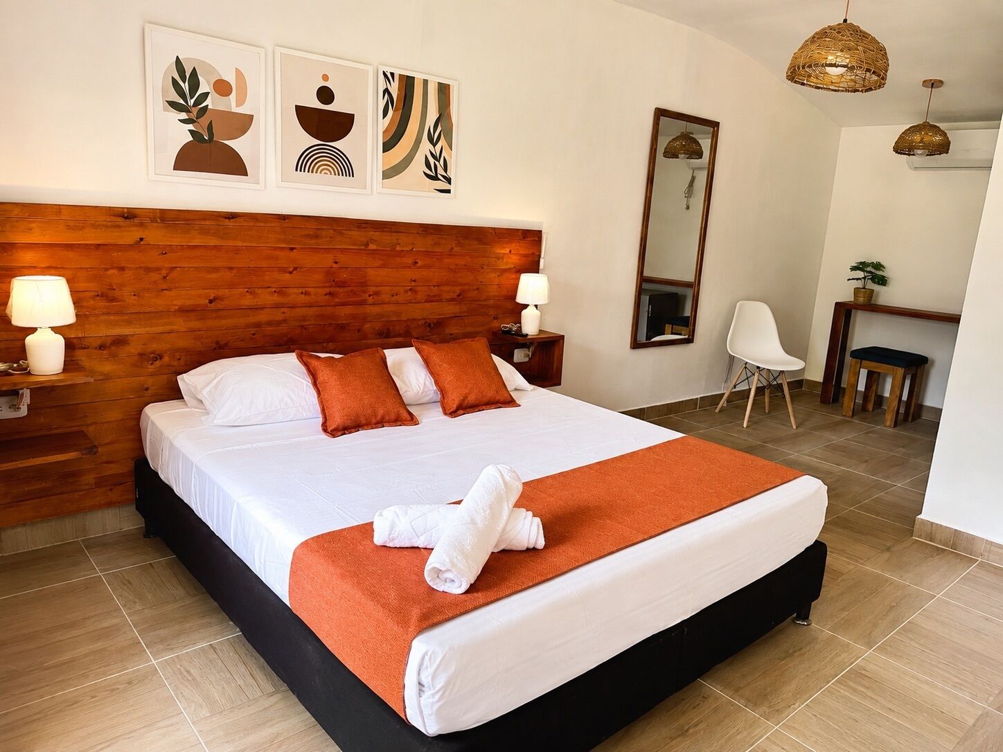 Matelas Select Comfort, minibar, coffres-forts dans les chambres, bureau