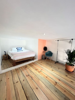 1 chambre, bureau, fer et planche Ă repasser, Wi-Fi