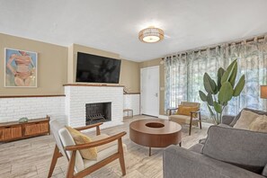 TV, table football, ping pong