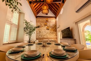 Dining - Casa Bovedas - 5 Bedroom Paradise (Cartagena de Indias)