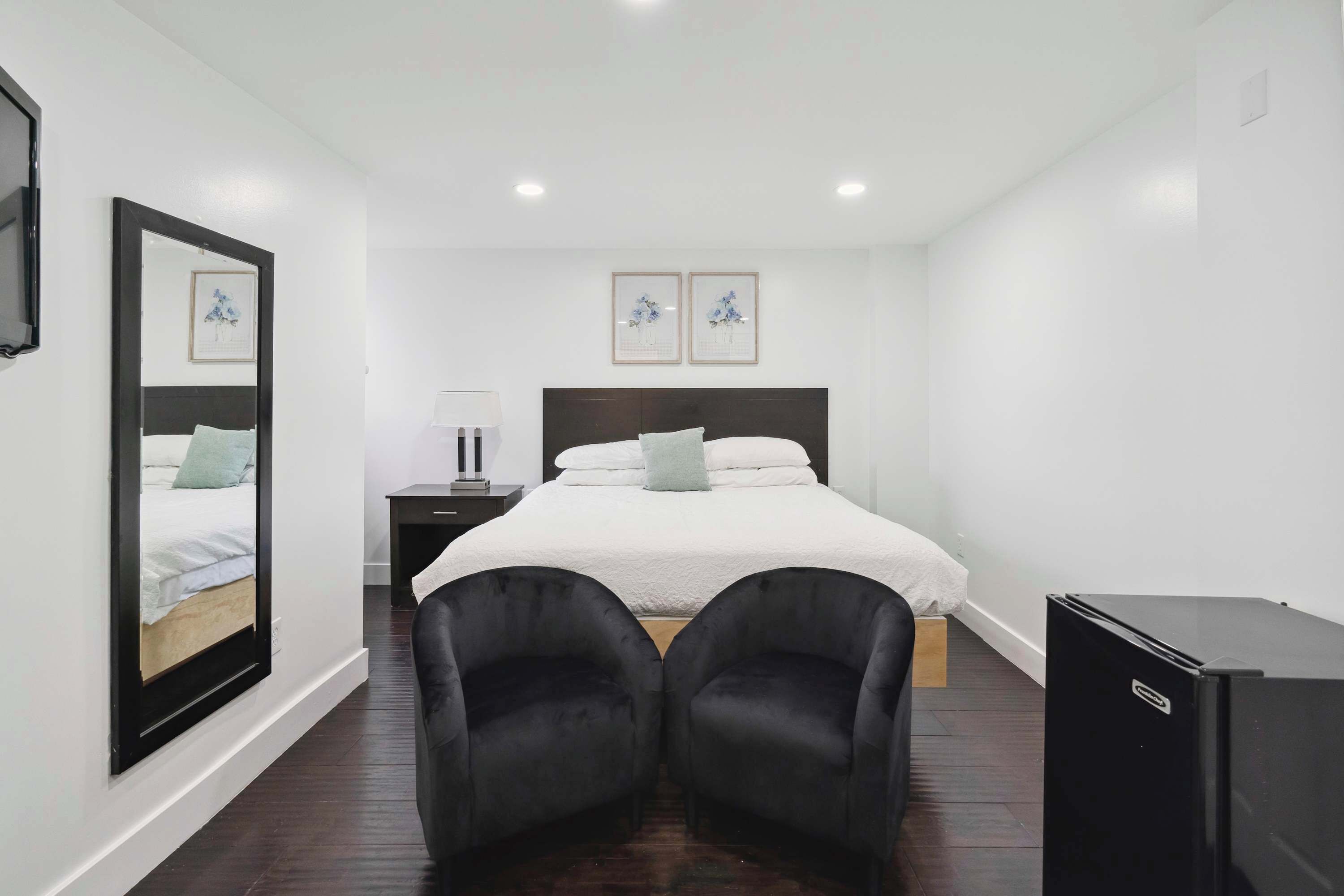 1 Schlafzimmer, Schreibtisch, Bügeleisen/Bügelbrett, WLAN