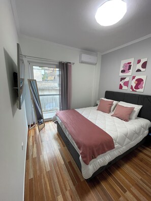 1 chambre, bureau, fer et planche à repasser, Wi-Fi gratuit