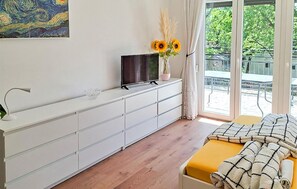 TV