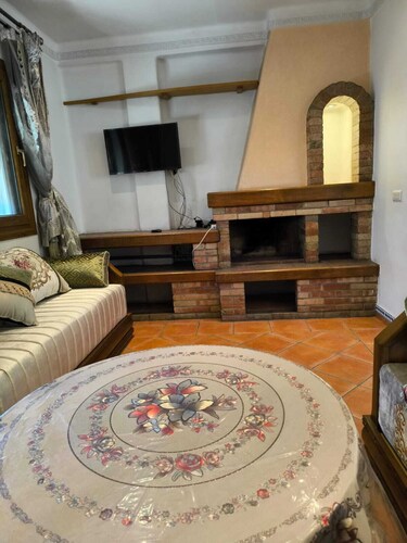 2-bedroom house in enjoyable Agadir with WiFi, AC