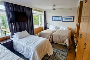 1 habitación, escritorio, tabla de planchar con plancha y wifi gratis 