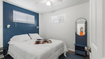 2 bedrooms, WiFi, bed sheets