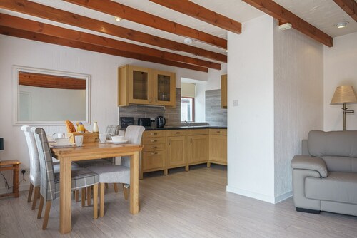 Morton Cottage - a cottage that sleeps 2 guests  in 1 bedroom