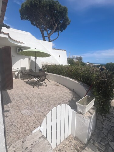 Apartment by the sea