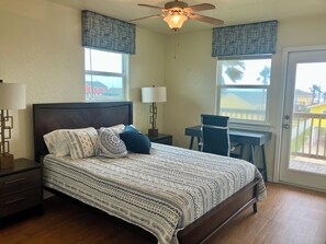 4 sovrum, skrivbord, resesäng och gratis wi-fi