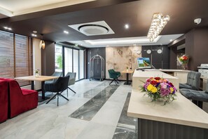 Reception - K&G City Hotel  (Kazanlak)