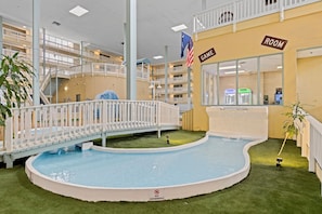 Piscine couverte, piscine extérieure