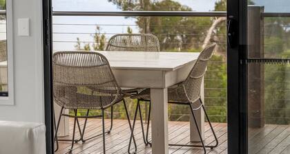 Four On Stingray Point