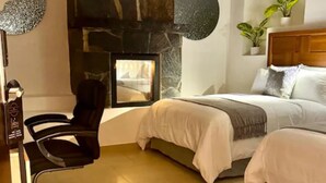 ห้องดีลักซ์, เตียงควีนไซส์ 2 เตียง | ผ้าปูที่นอน Frette จากอิตาลี, เครื่องนอนระดับพรีเมียม, ผ้านวมขนเป็ด
