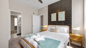 3 bedrooms, desk, iron/ironing board, travel cot