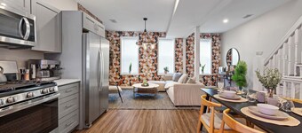 Modern 3BR, 2BA Home: 2 King Beds, Free Parking; Near Downtown Pittsburgh