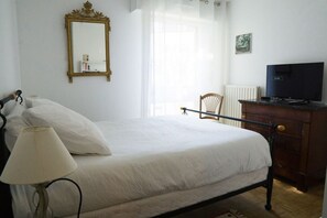 2 Schlafzimmer, Bügeleisen/Bügelbrett, WLAN, Bettwäsche