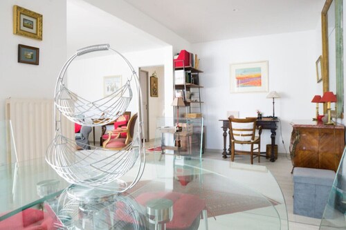 Appartement de standing, à 10 min du Château