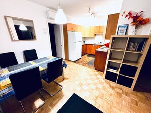 雪櫃、微波爐、焗爐、爐具