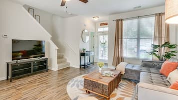 智能電視、書籍