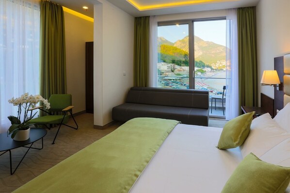 Quarto casal luxo, sacada | Terraço/pátio