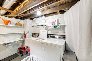 Hair dryer, towels - Grand Getaway | Solo Travel or Romantic Getaway (Grand Haven)