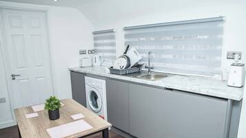 Fridge, microwave, stovetop, toaster