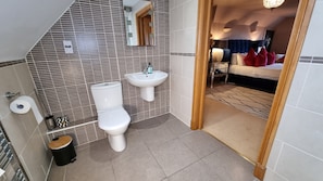 Superior Double Room, Park View | Bathroom | Shower, hair dryer, towels, soap