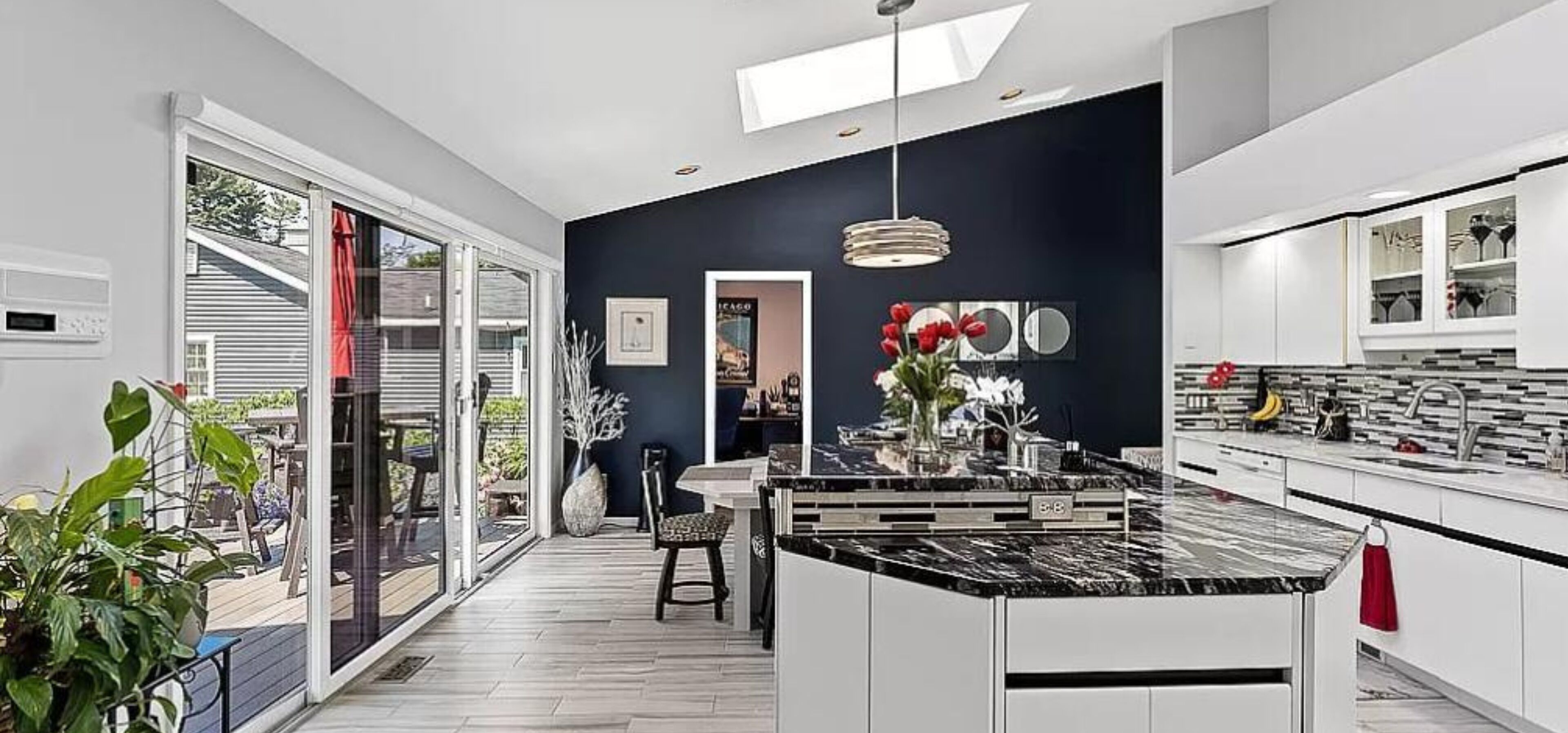 Mikrowelle, Ofen, Herdplatte, Geschirrspüler