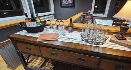 Spacious 5-bedroom house in terrific Sturgis 1 miles to main, fitness room, WiFi