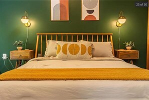 3 chambres, fer et planche à repasser, Wi-Fi, draps fournis