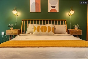 3 chambres, fer et planche à repasser, Wi-Fi, draps fournis