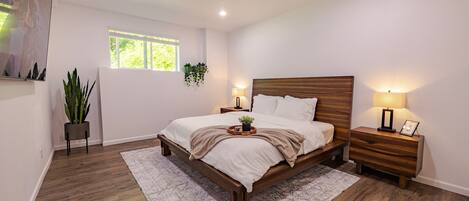 2 slaapkamers, een strijkplank/strijkijzer, wifi, beddengoed