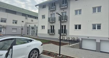 Appartement WorkStay â Confort moderne avec parking privĂ©, Ă proximitĂ© des commoditĂ©s de la ville