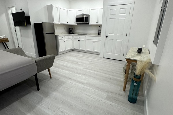 1 bedroom, desk, iron/ironing board, WiFi (free)