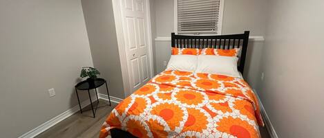 3 habitaciones, tabla de planchar con plancha y wifi gratis